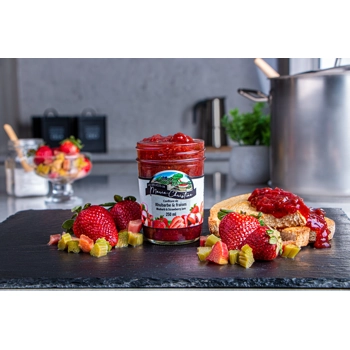 Confiture de Rhubarbe et fraises.