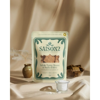 Crackers sea salt and olive oil