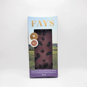 Copy - Milk chocolat bar and haskaps from Quebec