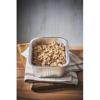 Quebec apple crumble with maple and pecans