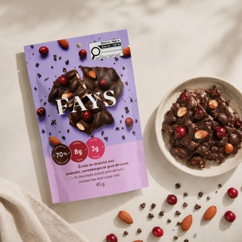 Éclats de chocolat noir, amandes, canneberges et grué de cacao