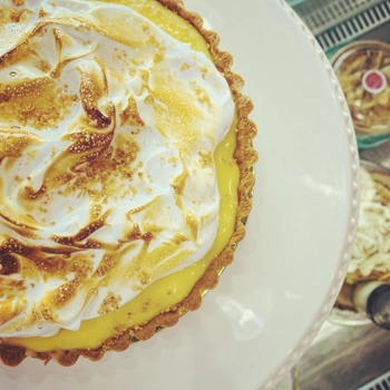 The Overexcited lemon pie