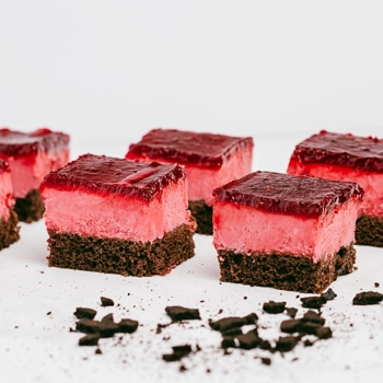 Chocolate raspberry cake