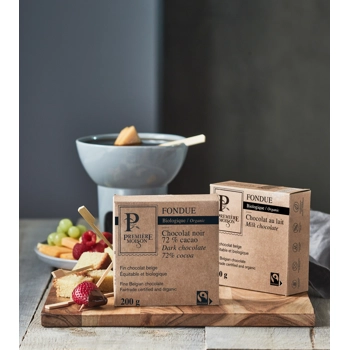 Dark chocolate fondue