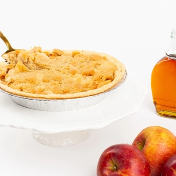 Tarte aux pommes & crème d'érable.