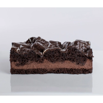 Extrême chocolate slab cake