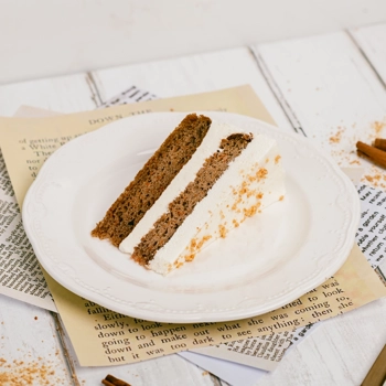 Soft round carrot cake