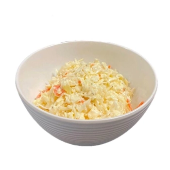 White creamy cole slaw salad