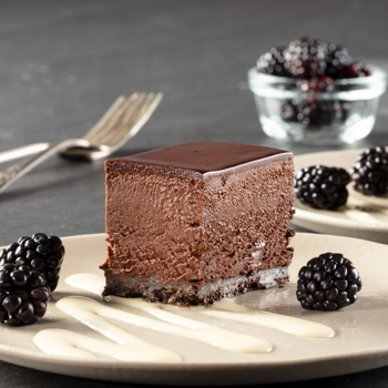 Crispy chocolate cake