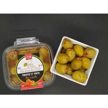 Olives vertes farcies aux tomates séchées et pesto