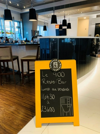 LE 900 RESTO-BAR / COURTYARD BY MARRIOTT QUÉBEC