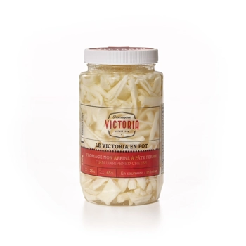 Fromage tortillon en filaments dans  la saumure