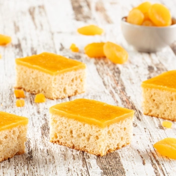 Healthy choice apricot cake