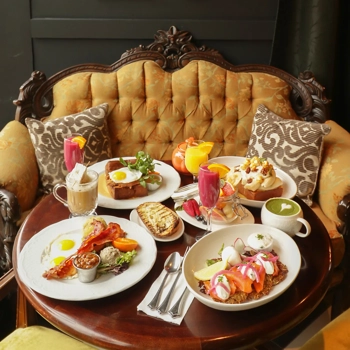 Janine Café