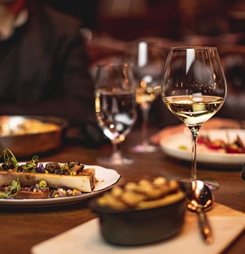 La Bête Bar Steakhouse