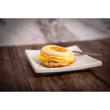 Muffin anglais oeuf, fromage, jambon