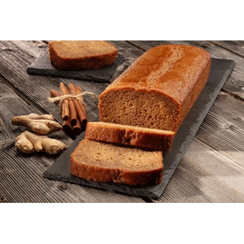 Soft gingerbread-flavoured cake