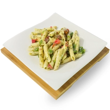 Penne salad with pesto and sundried tomatoes