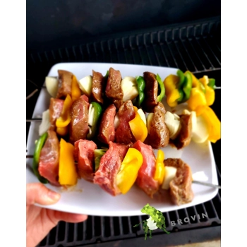 Cubes de boeuf à brochette