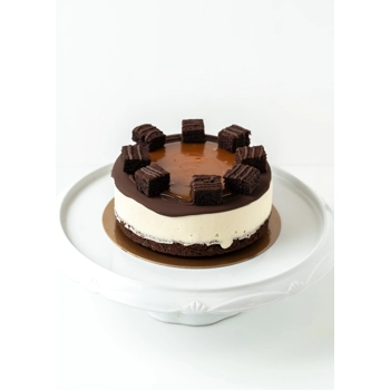 Caramel brownie cheesecake